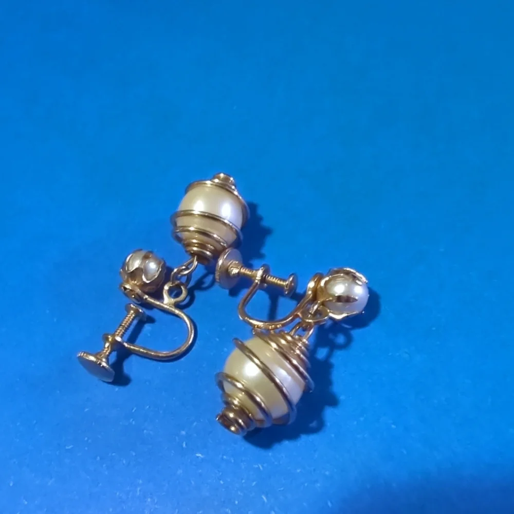 Vintage Signed Faux Pearl 12K GF Gold Filled Earrings Screw Back
